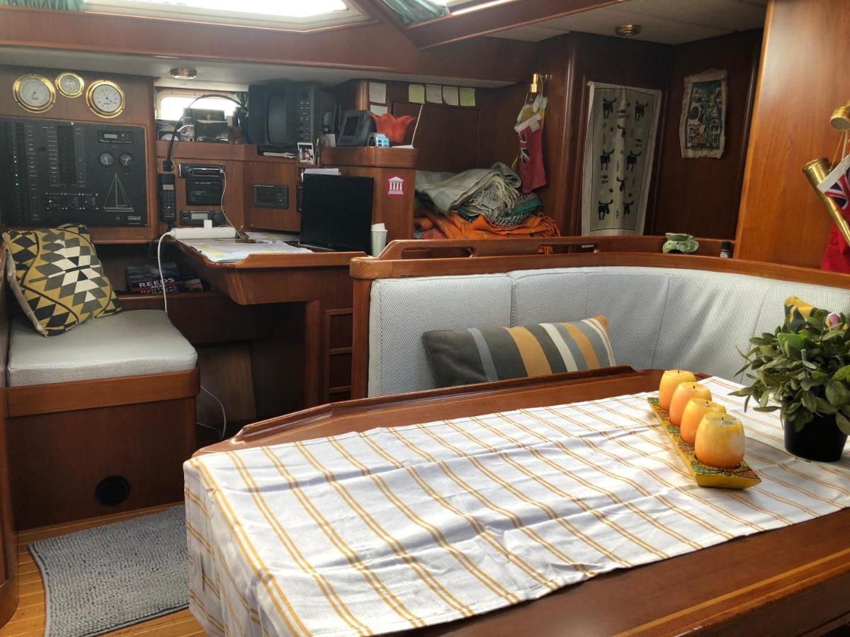Stay Only Or Sailaway With Friends And Family Have More Fun Медемблик Экстерьер фото